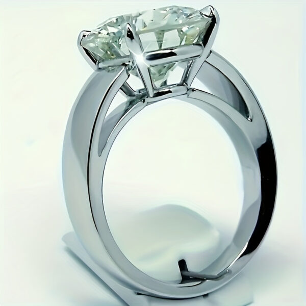 1725775740649-822ee8d4981d4830a780c142132d3425-goods.jpeg 1 S925 Silvery 5-Carat Moissanite Ring, Luxury Birthday Party Gift, Suitable for Men And Women