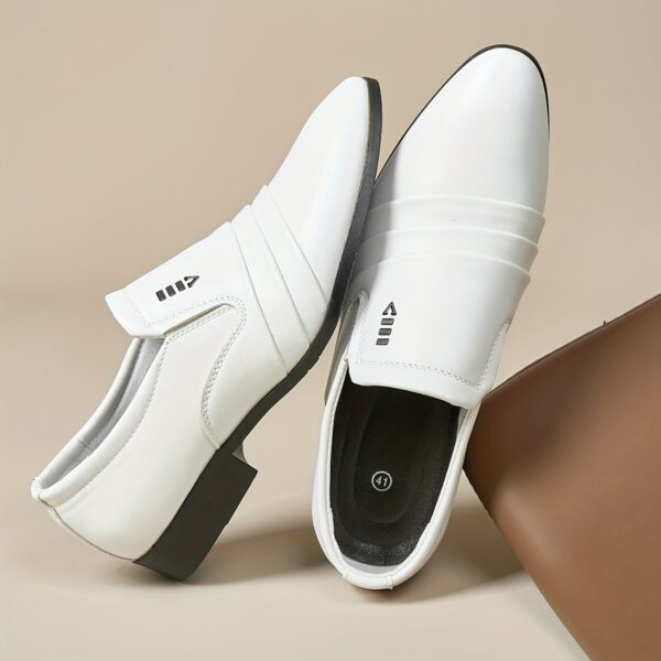[Modern Loafers] Stylish Men's White Slip-On Loafers | Business Casual Shoes with Rubber Sole, Pointed Toe, and Embossed Design for Weddings, Work, and Daily Wear