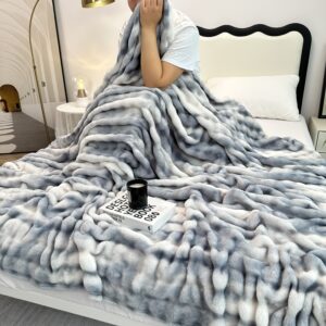 Super Soft Bubble Faux Rabbit Fur Blanket, Machine Washable, All-Season Plush, Queen And KingSizes, Multifunctional Nap Blanket, Suitable For Office, Bedroom, Sofa, Travel, Double-Sided Usable, Pet Blanket, Small Blanket, Cooling Shawl