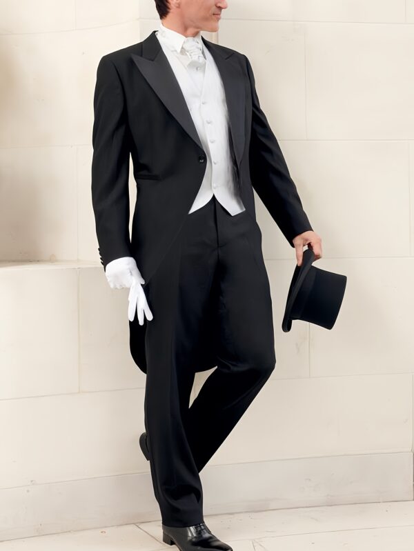 499133b6-8d4c-491a-ba78-4e5bb0fa7813.jpg Men's Solid Color Tuxedo Party Style Regular Fit Dress Jacket, with Lapel and Pockets, Suitable for Spring and Autumn Seasons without Decorations