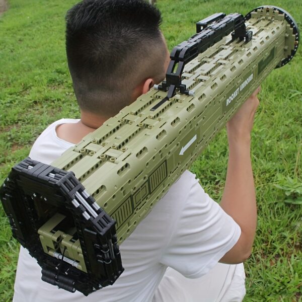 MOCK Building Block Gun Can Fire AT4 Rocket Launcher 1748 Particles Adult Technology Mechanical Series Assembly Building Blocks Toys Halloween Gift