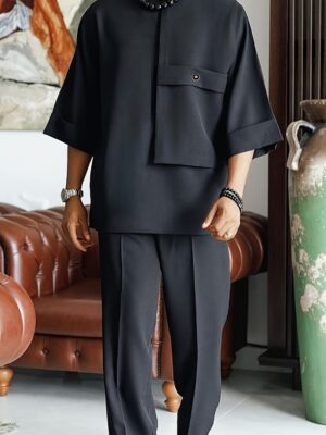 828e66b72f4eccee7a1ed626f5d3dabd_65wB9ekzaNDYA.jpg Men'S Suit, Short Sleeve Top, Round Neck, Fake Pocket Design, Hem Slit, Elastic Pants, Plus Size Men'S Suit, Men'S Casual Shirt and Pants Set, Summer New Set, Street Style, Party, Wedding Outfit