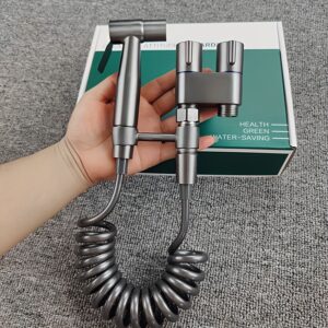 1 Set Wall-Mounted Handheld Bidet Kit, Classic Style, Brushed Finish, with Stainless Steel Spray Gun, Telescopic Telephone Tube, and Bracket, for Hygienic Toilet Training, Toilet Training Accessory|Modern Bidet System|Durable Wall Moun