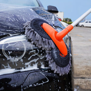 Ultimate Car Cleaning Kit: Microfiber Brush Mop, Mitt, Sponge & More - Get A Spotless Shine Every Time!