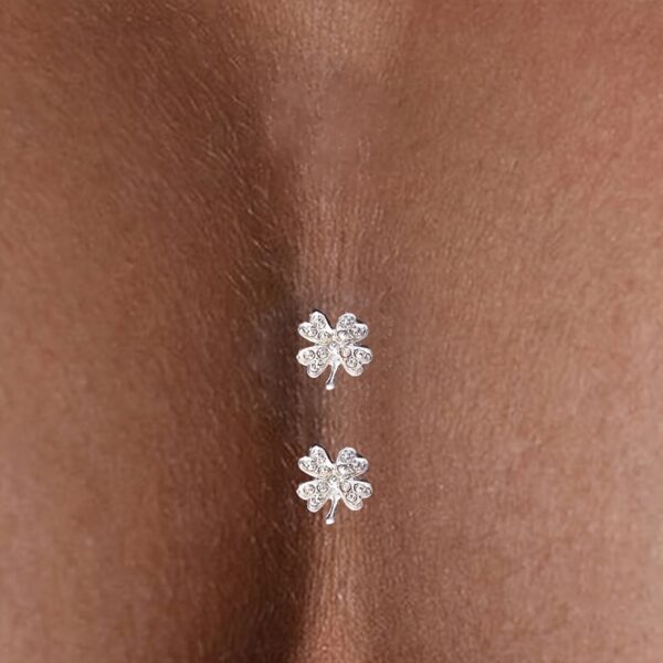 Chic Rhinestone Four-Leaf Clover Nipple Covers - Sexy & Simple Self-Adhesive Body Jewelry for Parties & Festivals