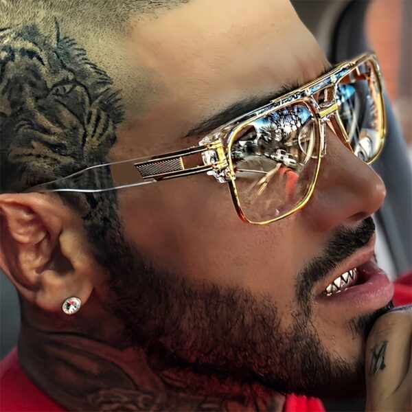 1pc Retro Square Frame Glasses for Women & Men - Metal Hinges, Lightweight Full-Rim Unisex Design, Non-Prescription Decorative Eyewear for, Casual & Formal Outfits, Stylish Glasses, Trendy Eyewear, Metallic Accents, Sleek Lenses