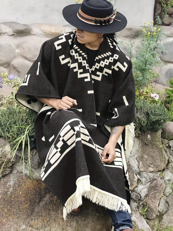 [Western Style Cape] Warm Western Bandit Style Cape for Men | Brown & White Tribal Pattern, V-Neck with Tassel Trim, Non-Stretch Fabric - Outdoor Adventures, Casual Fashion, Fall/Winter Wear