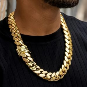 d35162cb-f1be-4c99-a441-757c3de268c2.jpg Men's Heavy-Duty Cuban Chain Necklace - 316L Stainless Steel Jewelry, Hypoallergenic & Tarnish-Resistant, Thick Layered Chains for Everyday & Formal Wear - Ideal Christmas, Halloween, Birthday Gifts for Men - Luxury Men's Necklace, Party Accessory, Elegant Accessory