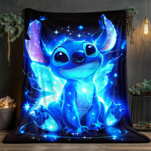 1pc Stitch Glow-in-the-Dark Flannel Blanket - Soft, Warm, Lightweight Polyester Fabric with Vibrant Blue Stitch Design, Perfect for Home, Office, Sofa, Chair, and Travel Use, All-Season Comfort, Office Comfort|Glowing Stitch Design|Polyester280gsm
