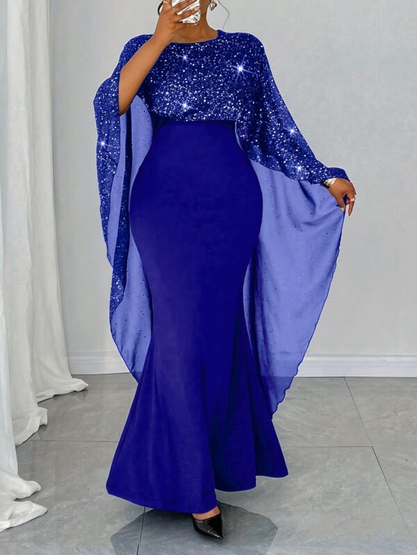 Elegant Long Sleeve Bodycon Dress for Women - Green with Sparkling Mesh Detail, Round Neck, Flowing Design, Perfect for All Seasons, Formal Evening Wear | Elegant Evening Dress | Mesh Detailing, Long Sleeve Dress