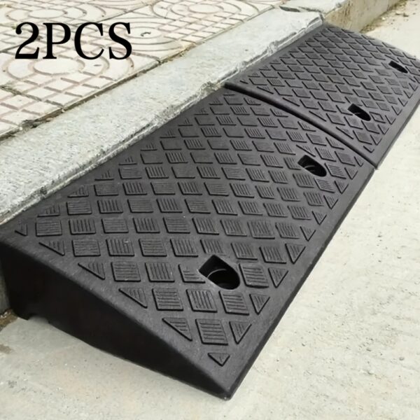 Two-piece Auto Walkway Ramp - Portable Sill Ramp for Sidewalks, Cars, Wheelchairs And Pets Mowing - Ideal for Homeowners And People with Mobility Disabilities - Outdoor Use